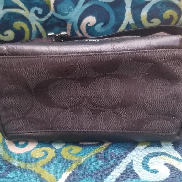 Coach Shoulder Bag - Picture 4 of 6